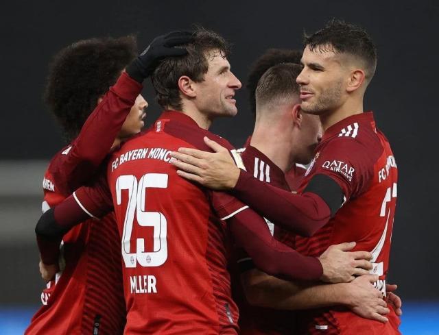 官方网站-莱万哑火拜仁仍砍4球，残暴攻势创历史纪录